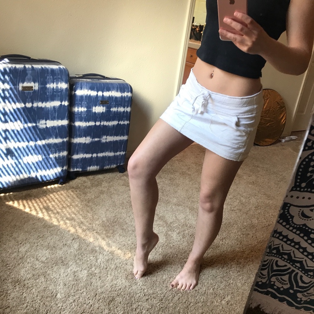 Hollister skirt